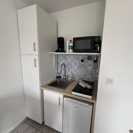 Cosy - Proche Centre דירה