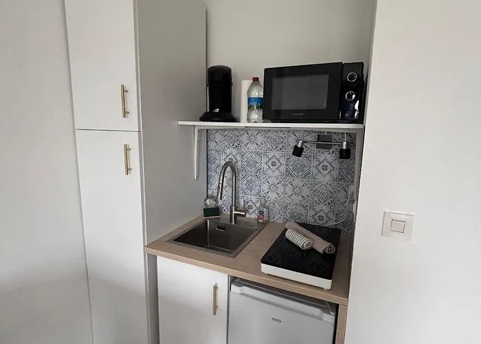 Cosy - Proche Centre דירה