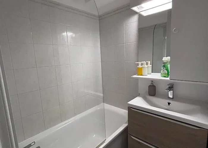 Cosy - Proche Centre דירה